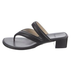 LEATHER HEELED THONG SANDALS